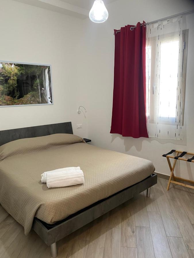 Domoblu Camere In Centro Tortolì Exterior foto
